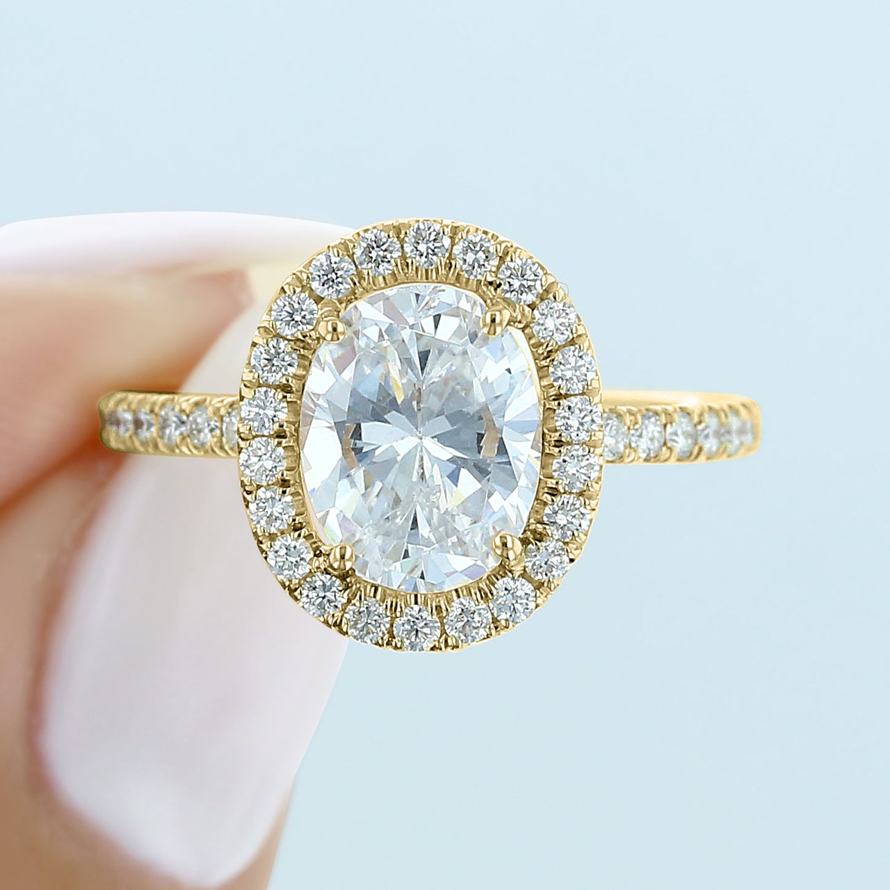 Non-traditional moissanite rings