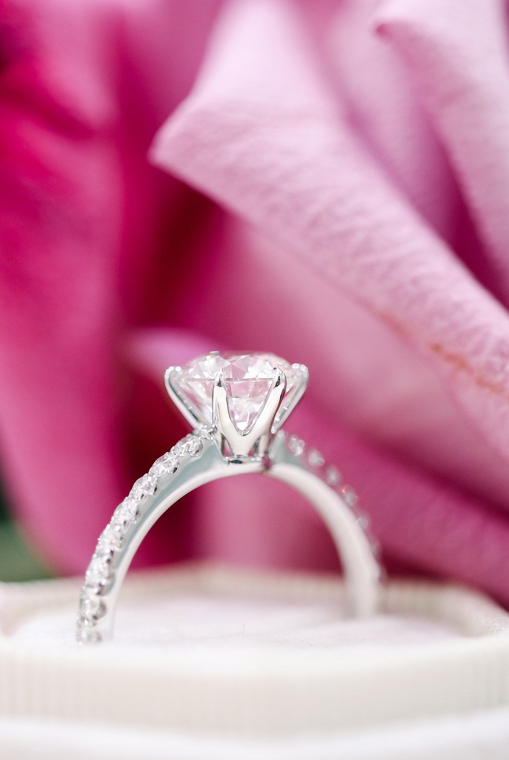 2.0CT Round Brilliant Cut Moissanite Pave Diamond Engagement Ring