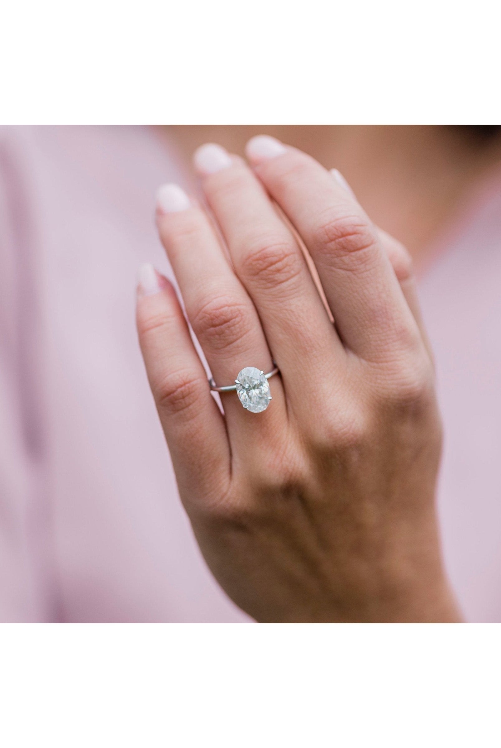 4.0CT Oval Cut 4 Prongs Moissanite Solitaire Engagement Ring