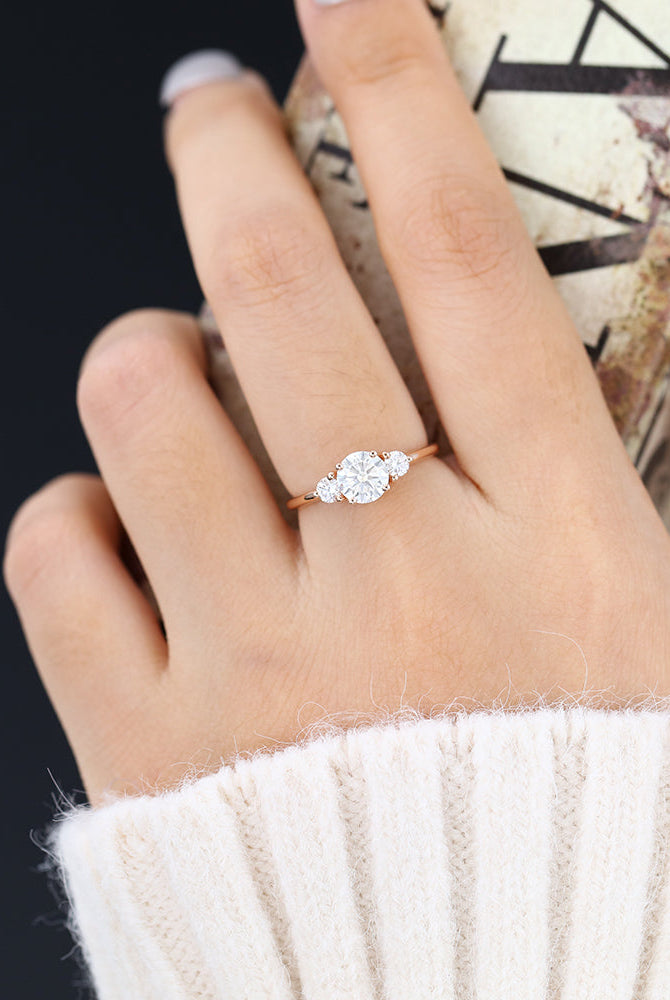 round-shaped-moissanite-three-stone-engagement-ring