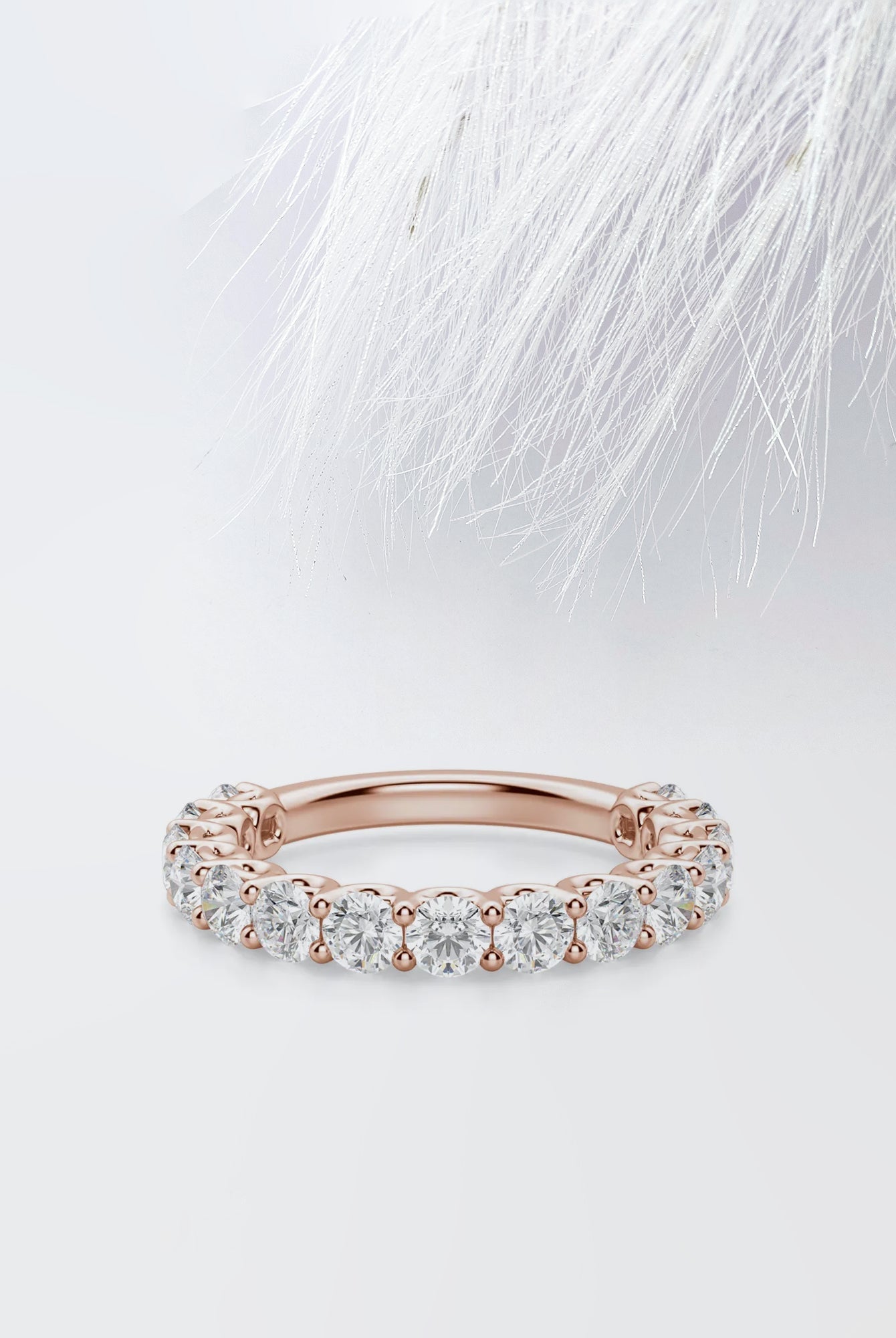 Round Cut Moissanite Scallop Diamond Wedding Band for Women