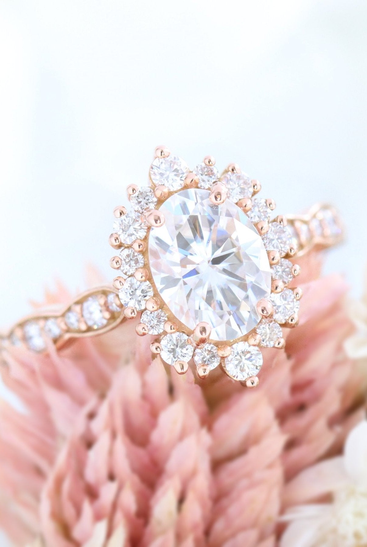 Moissanite wedding jewelry for classic wedding
