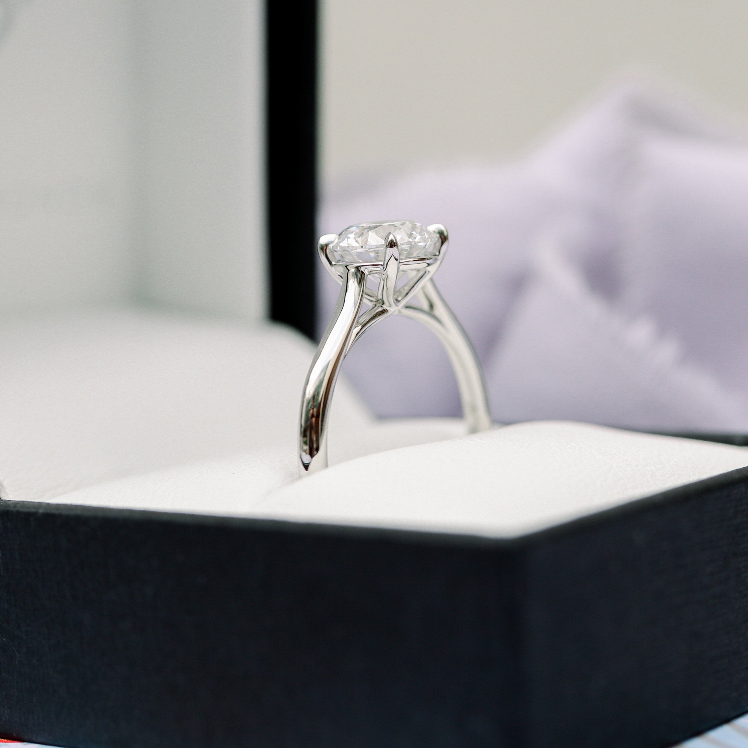 Cushion-cut moissanite rings