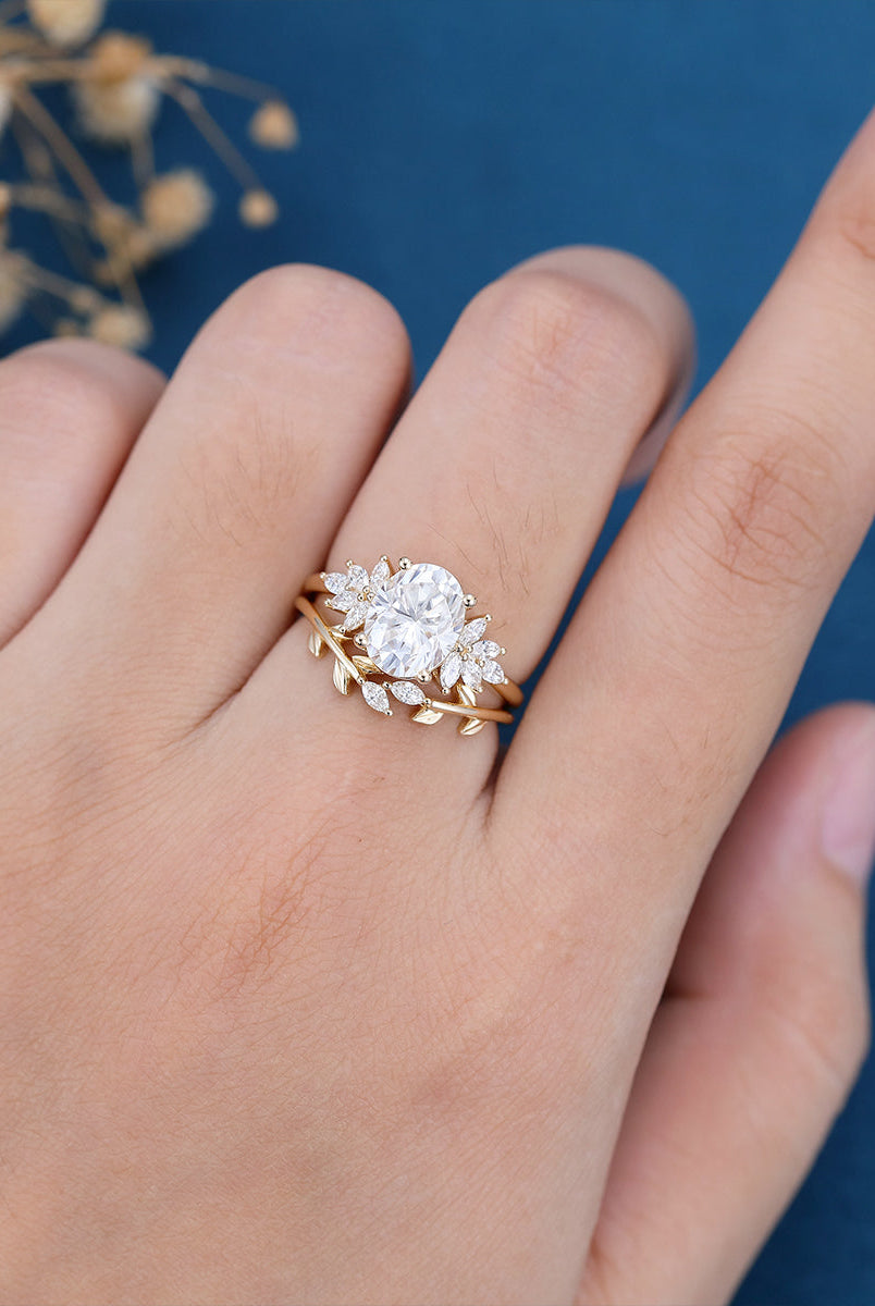 oval-shaped-moissanite-cluster-bridal-set