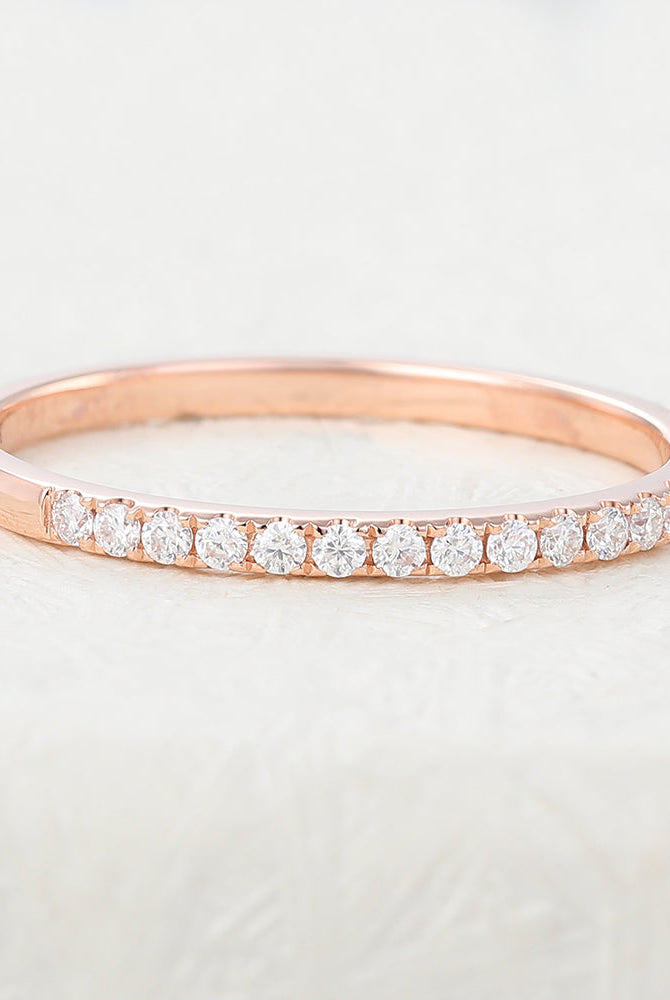 0-22-ct-round-shaped-moissanite-half-eternity-wedding-band