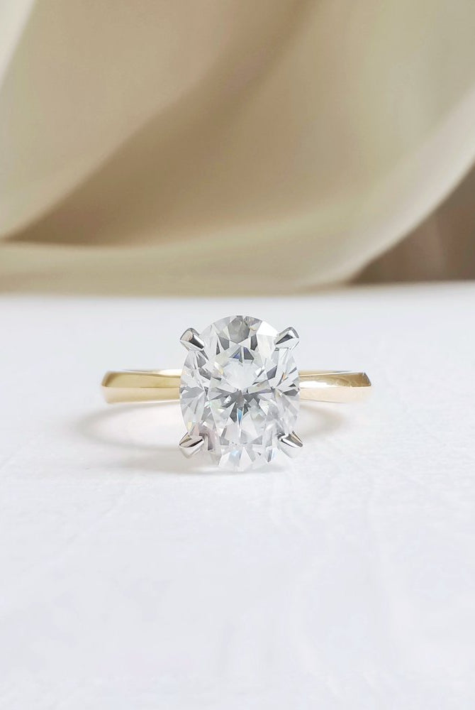 2-0-ct-oval-shaped-moissanite-solitaire-engagement-ring