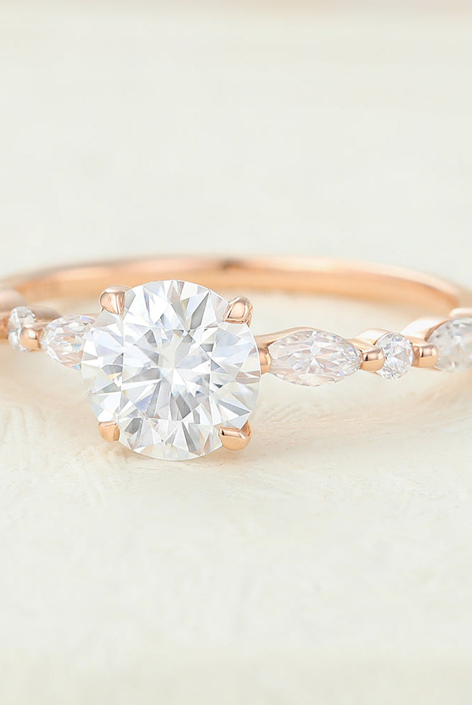 round-shaped-moissanite-pave-setting-engagement-ring-4