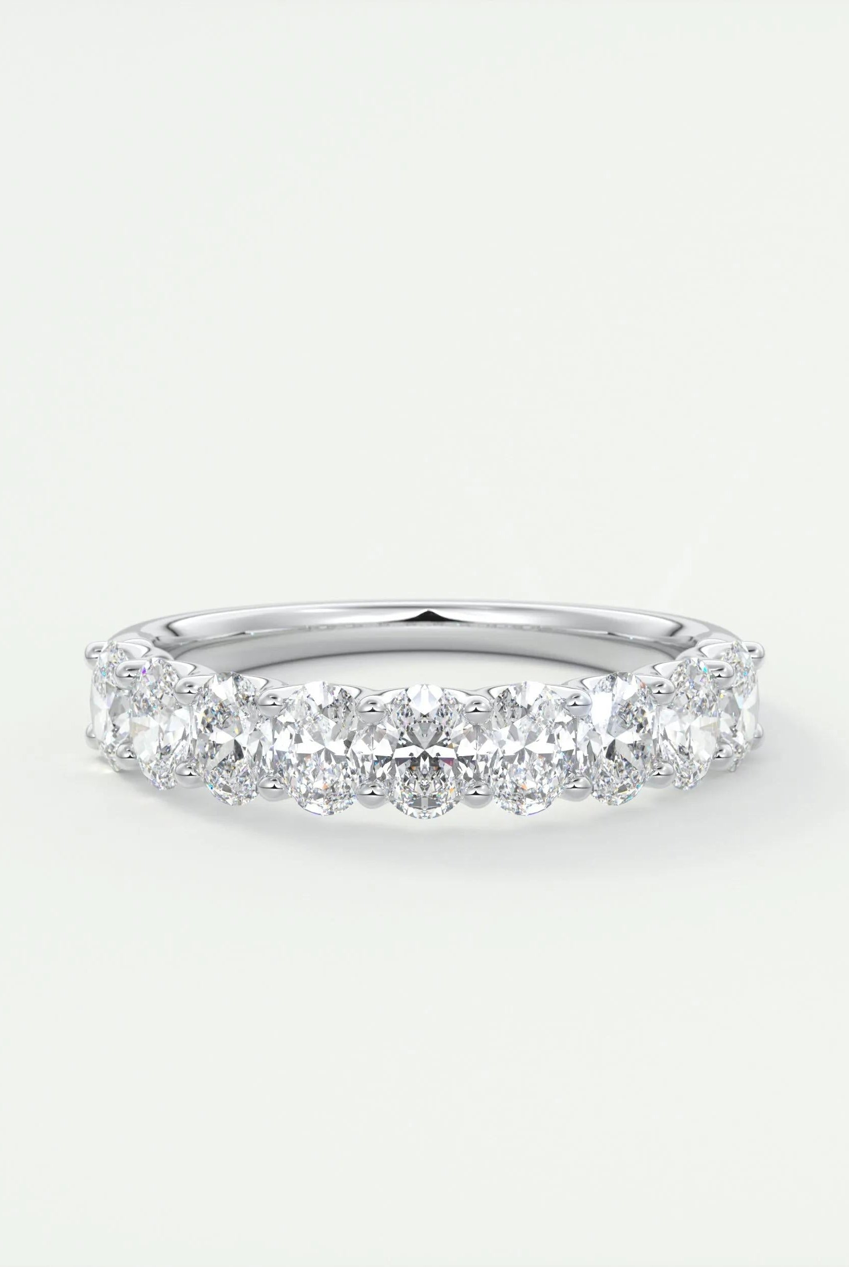oval-cut-shared-prongs-moissanite-bridal-wedding-band