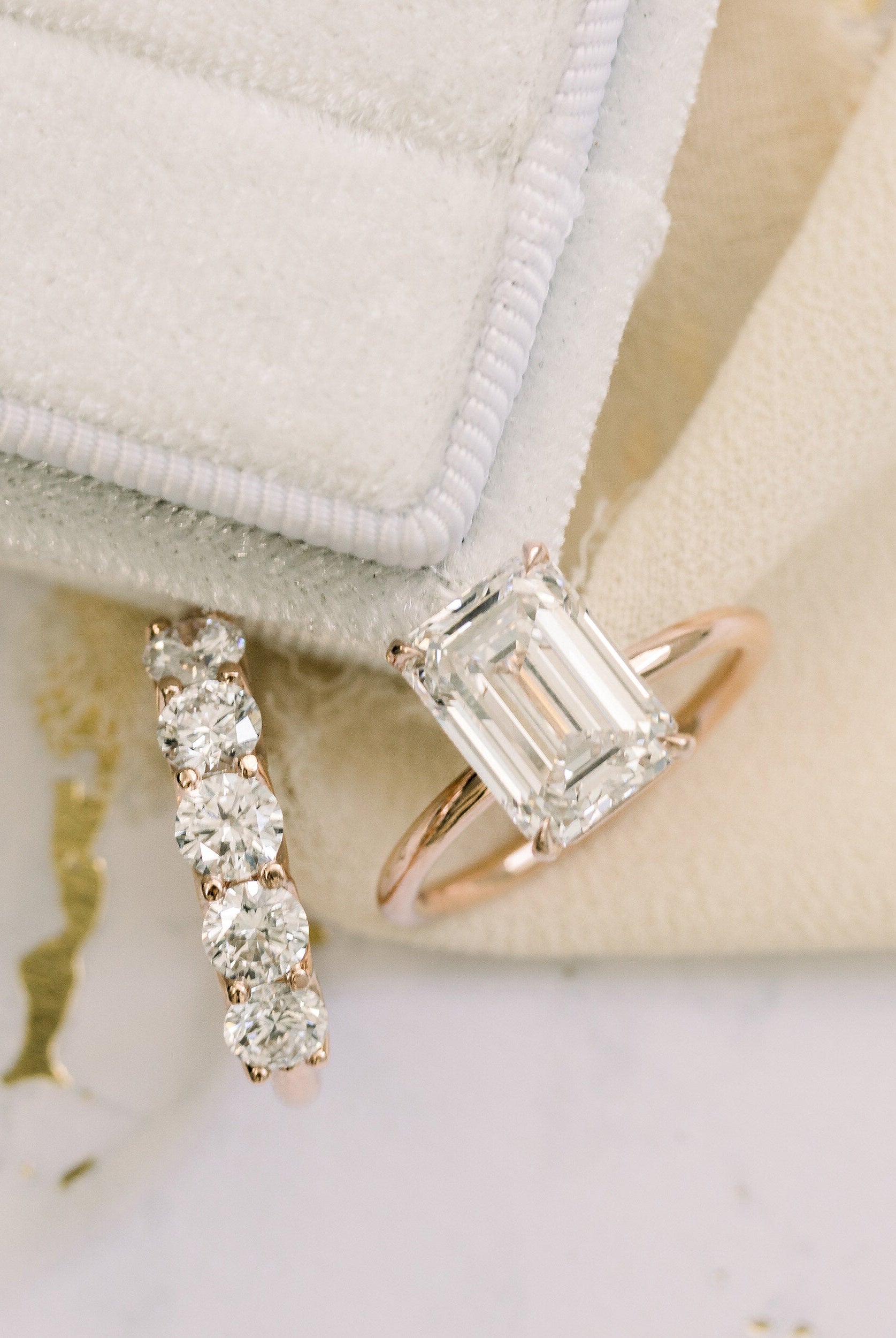 2.75ct Emerald Cut Moissanite Diamond Engagement Ring For Women With Solitaire Setting