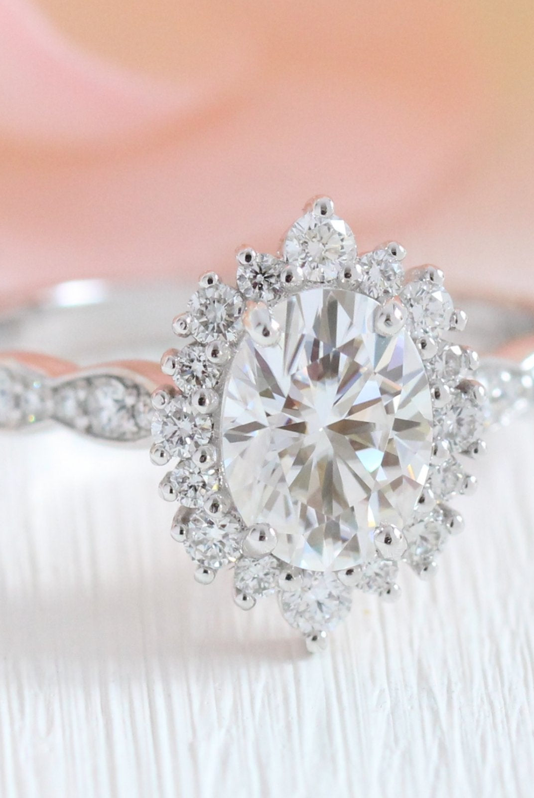Moissanite wedding jewelry for elegant wedding