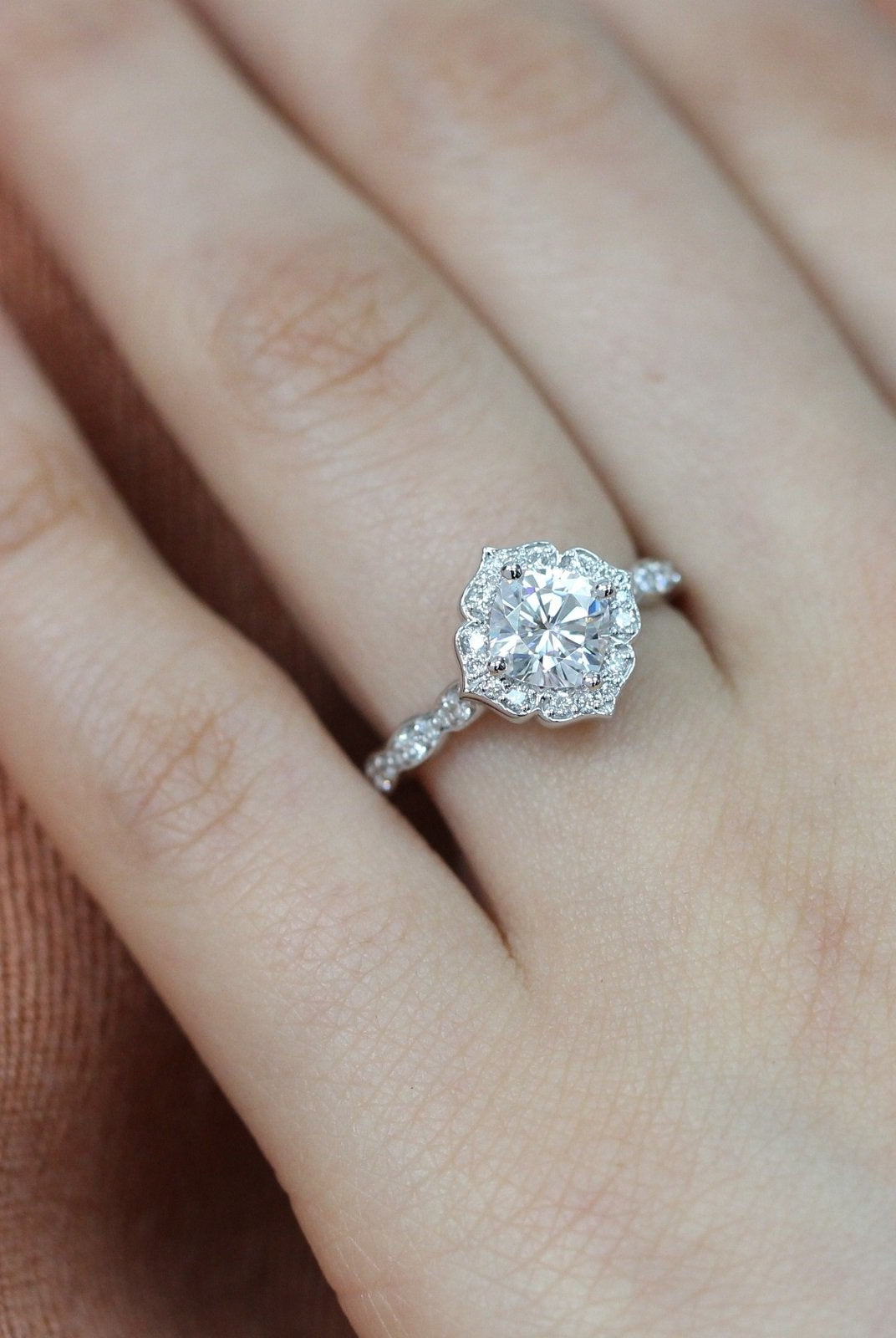 1.0CT Cushion Vintage Pave Moissanite Diamond Engagement Ring For Women