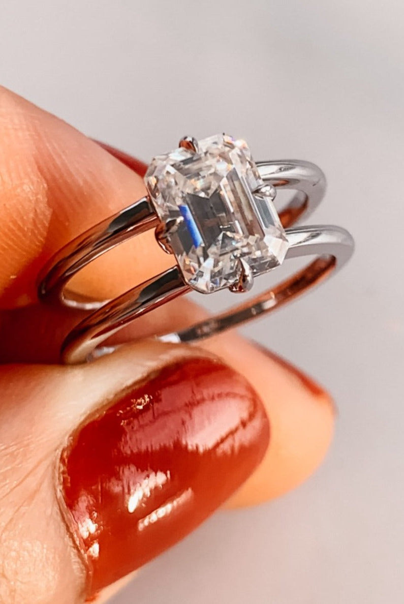2.50 CT Emerald Cut Four Prong Moissanite Diamond Unique Solitaire Engagement Ring