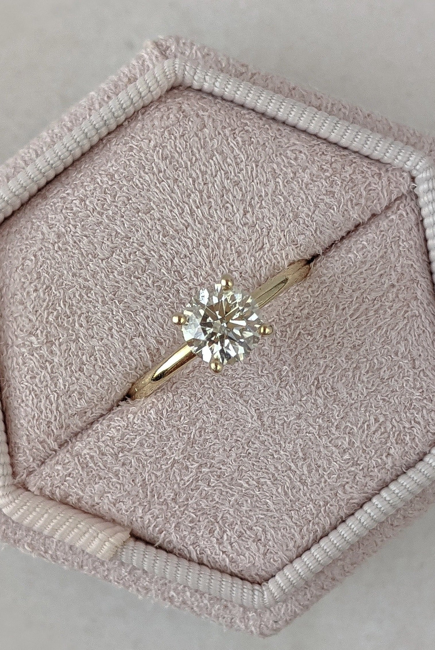 1.0CT Round Hidden Halo Moissanite Diamond Solitaire Engagement Ring For Women