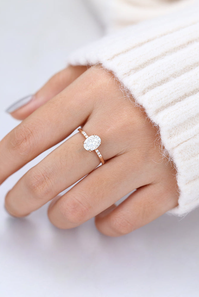 oval-shaped-moissanite-pave-setting-engagement-ring-8