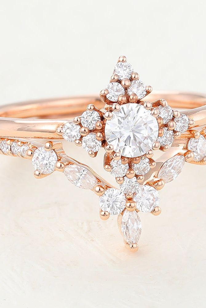0-22-ct-round-moissanite-cluster-bridal-ring-set