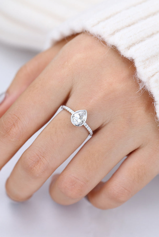 pear-shaped-moissanite-pave-setting-engagement-ring-3