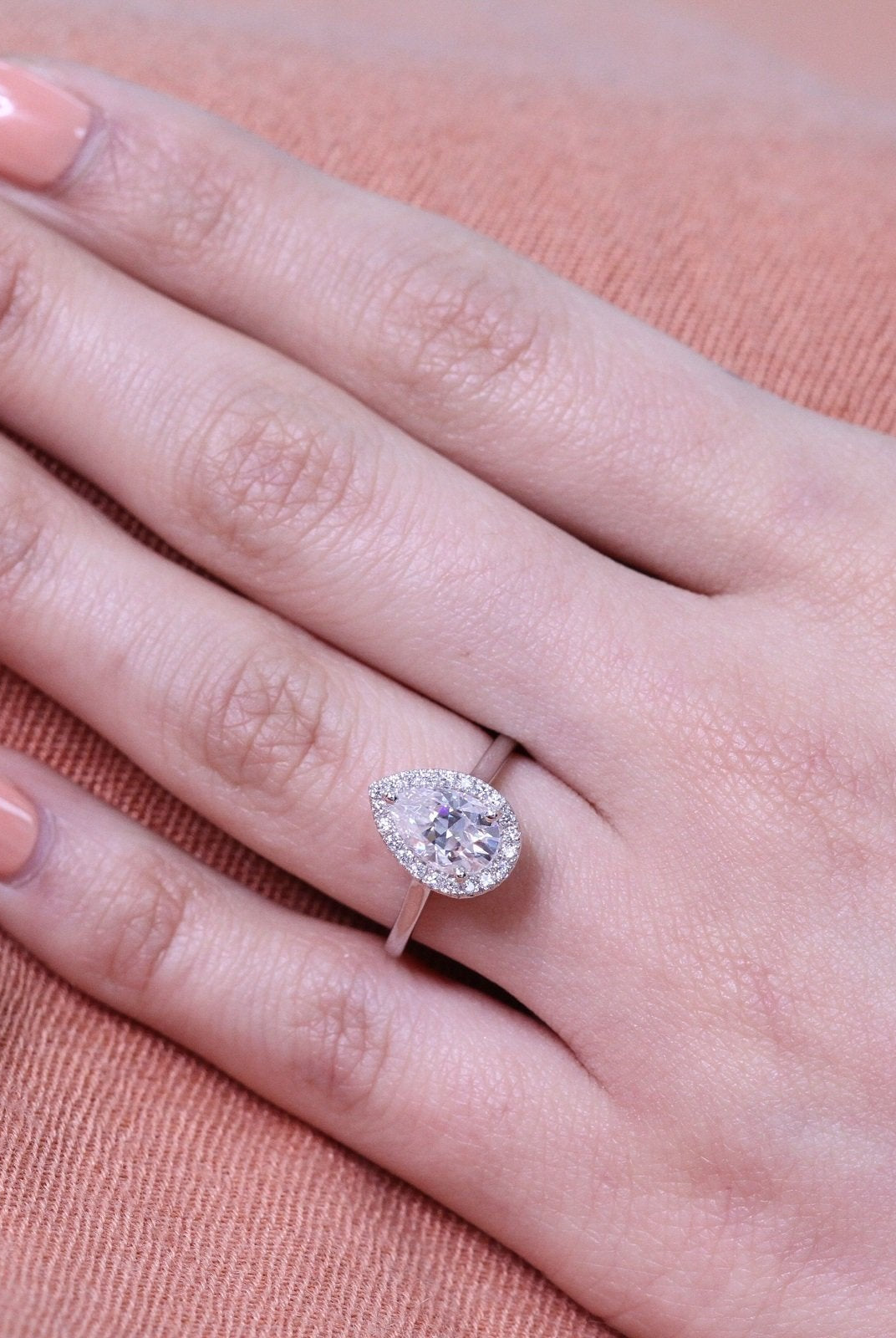 Moissanite wedding jewelry for beach wedding