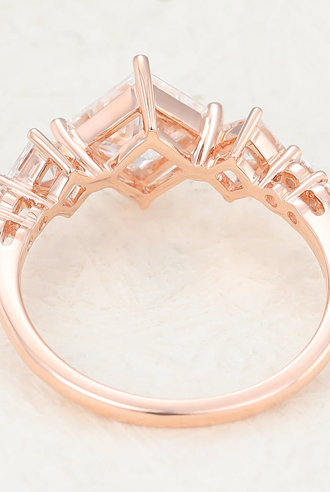 princess-shaped-moissanite-three-stone-engagement-ring