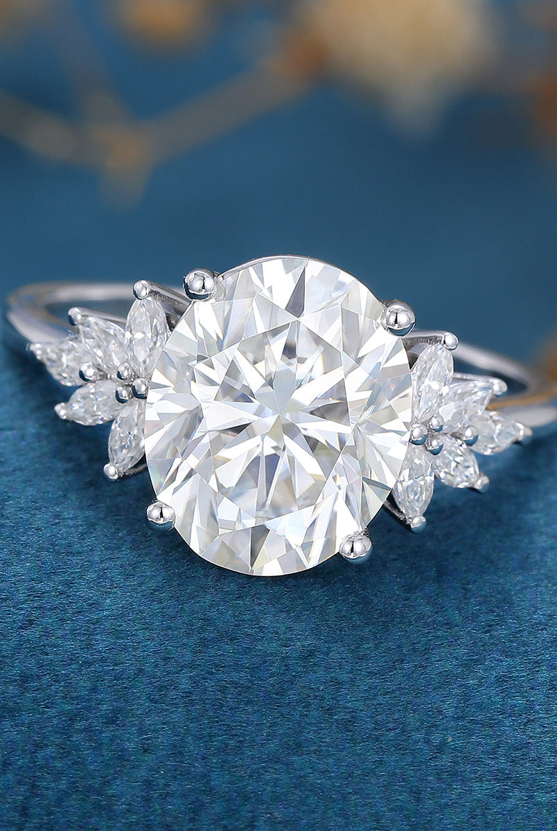 oval-shape-moissanite-cluster-engagement-ring