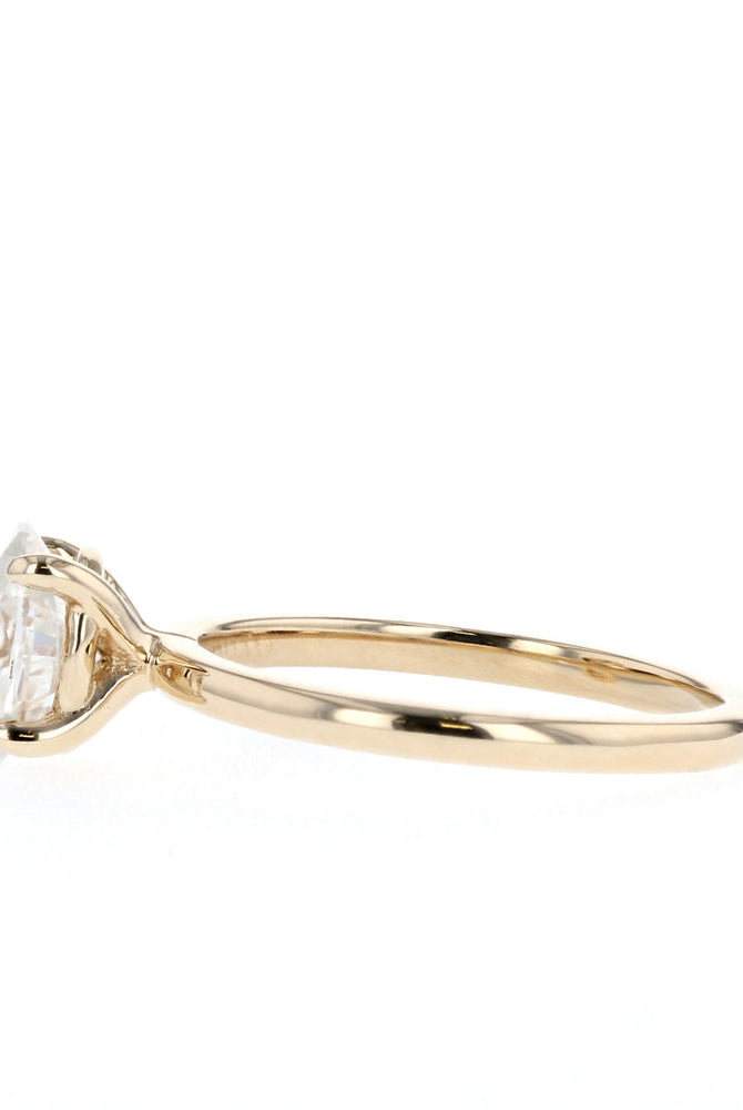 1.20CT Oval Solitaire Moissanite Diamond Engagement Ring For Women
