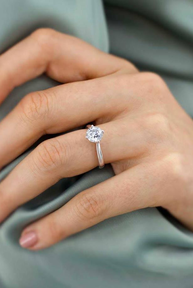 1-20-ct-round-shaped-moissanite-solitaire-engagement-ring-8