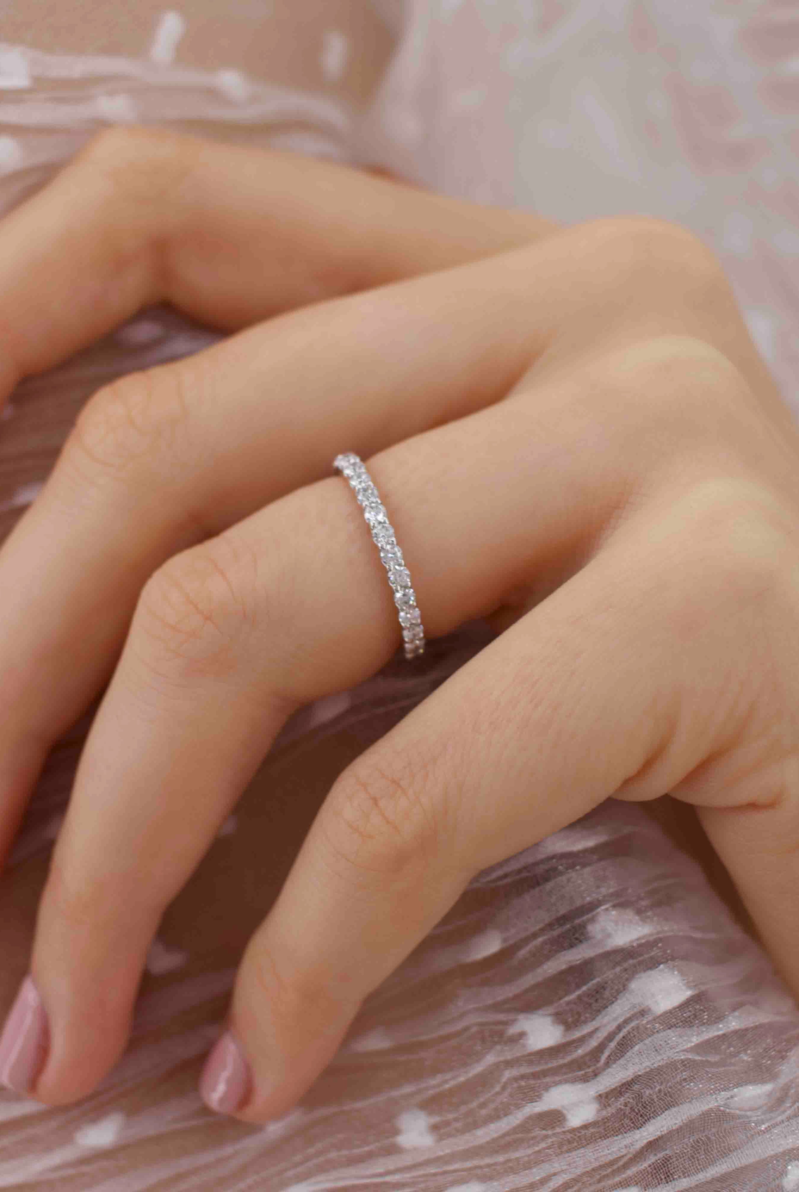 0-44-ct-round-shaped-moissanite-half-eternity-wedding-band