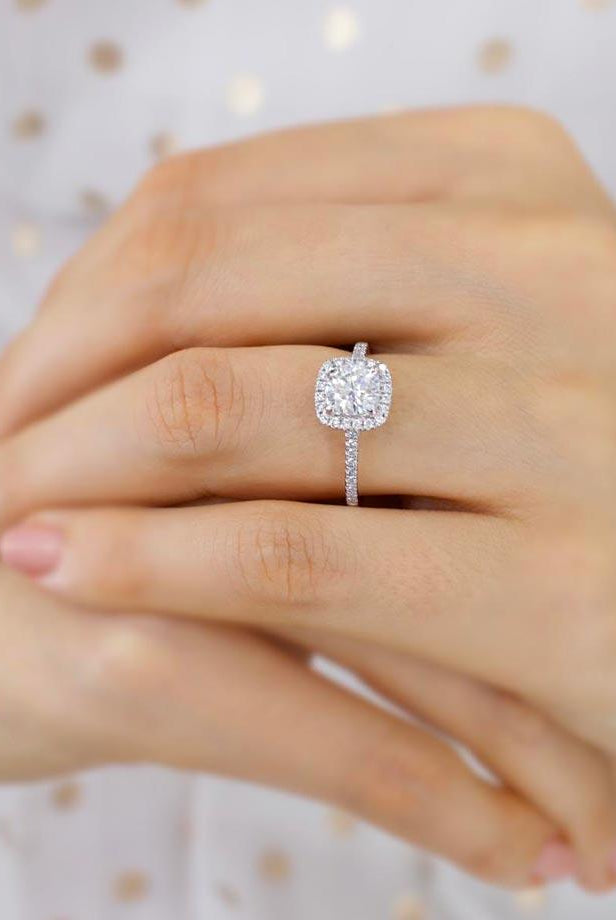 1-0-ct-round-shaped-halo-style-moissanite-engagement-ring