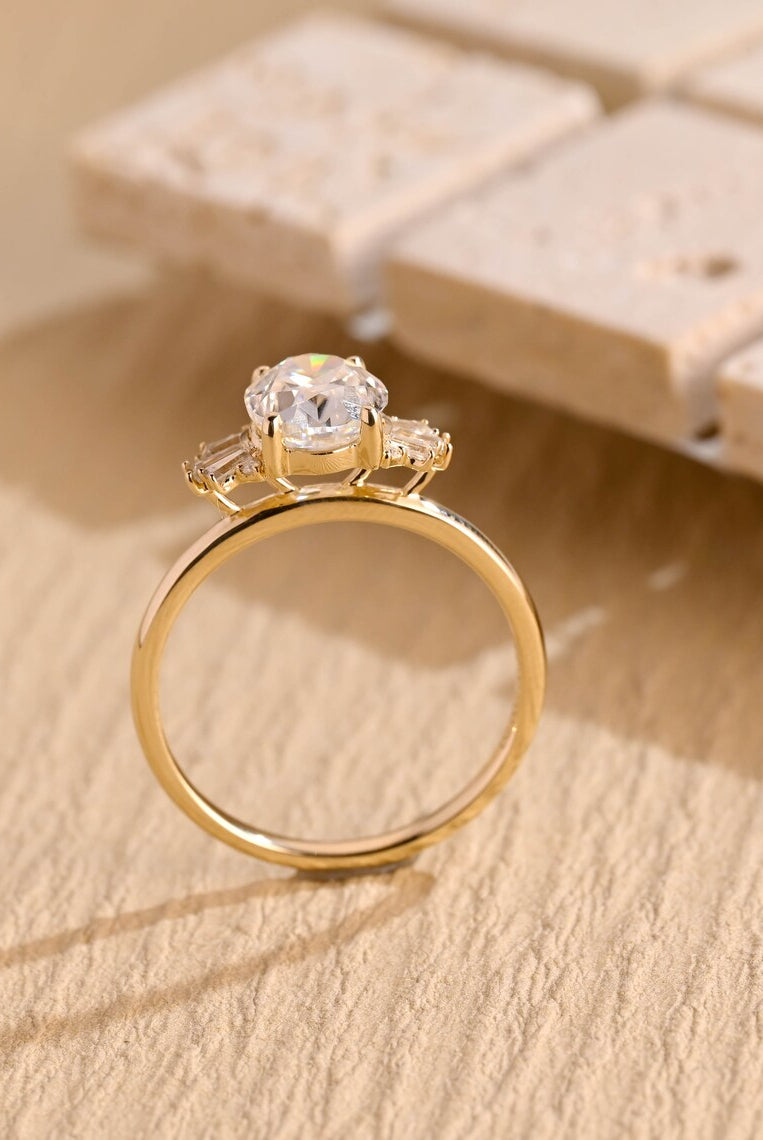 Luxury Moissanite Ring