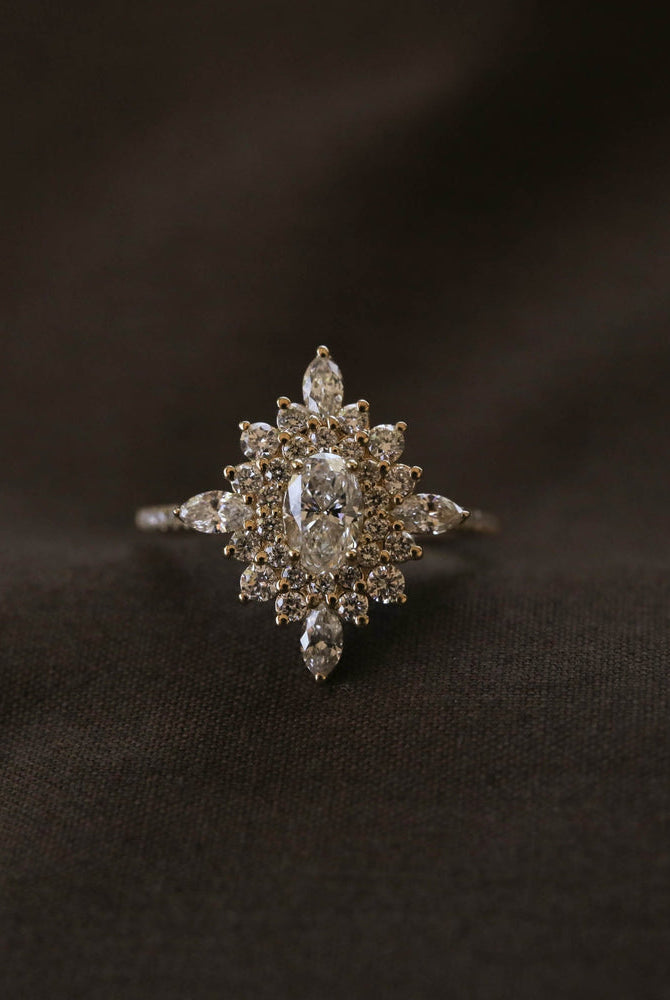 Classic Halo Cluster Ring