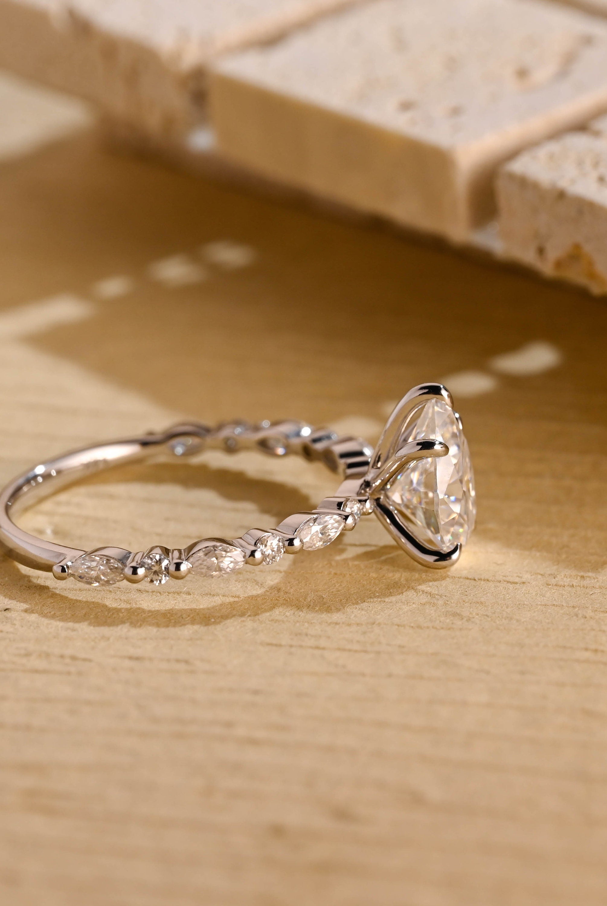 1ct pear cut moissanite bridal ring