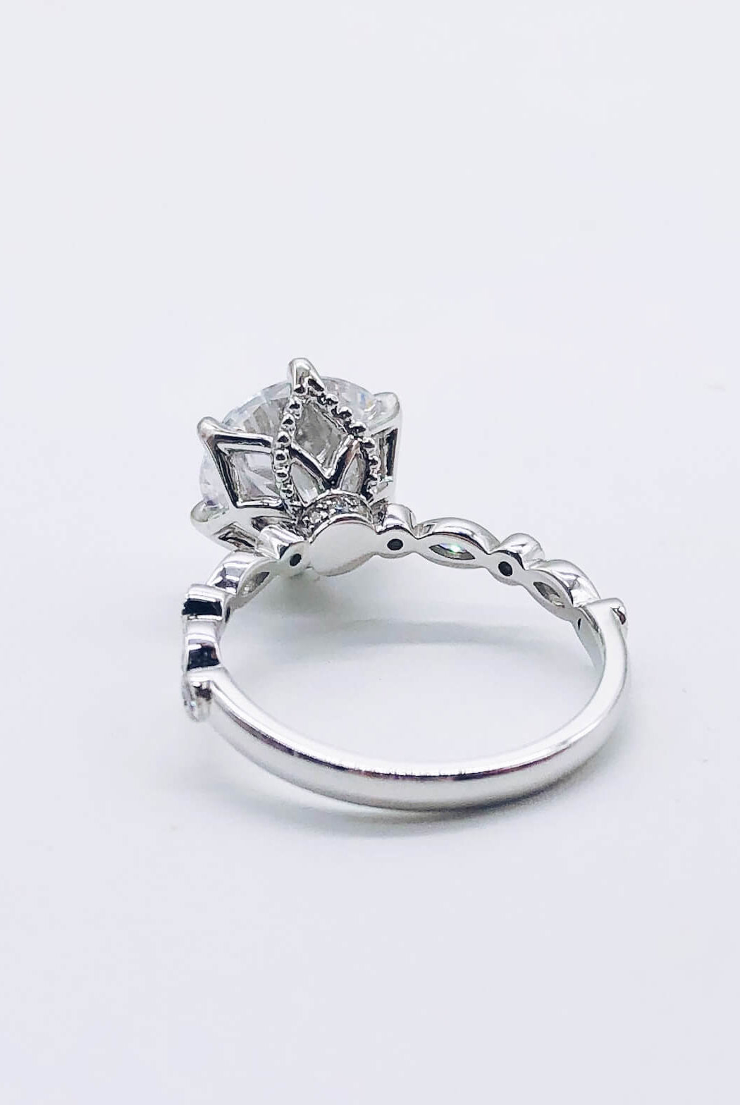 round-cut-pave-moissanite-engagement-ring