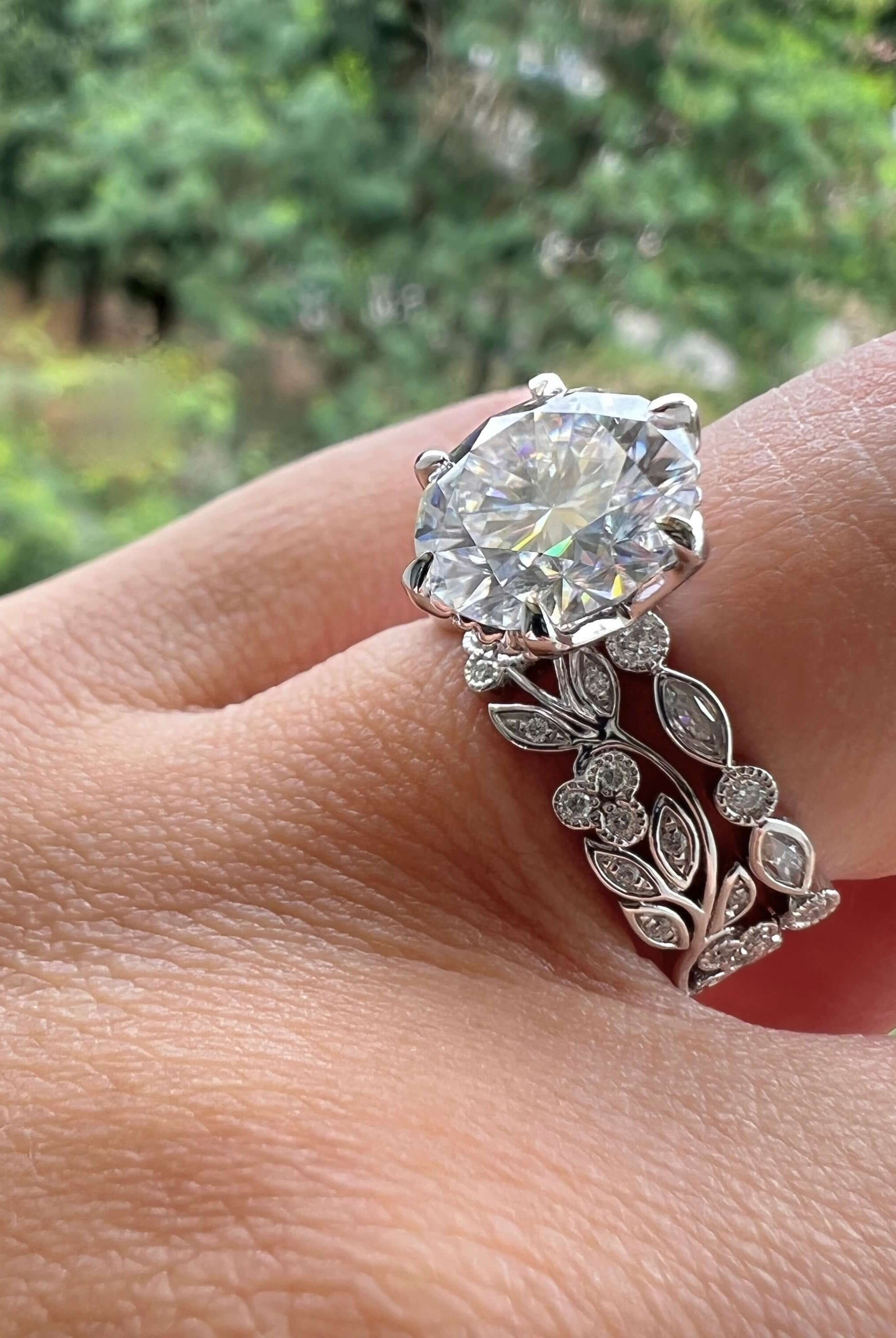 round-cut-pave-moissanite-engagement-ring