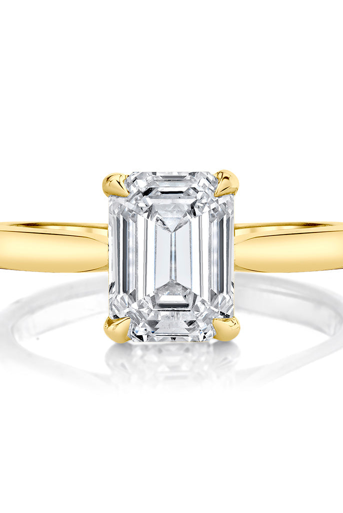 Moissanite Diamond Engagement Ring