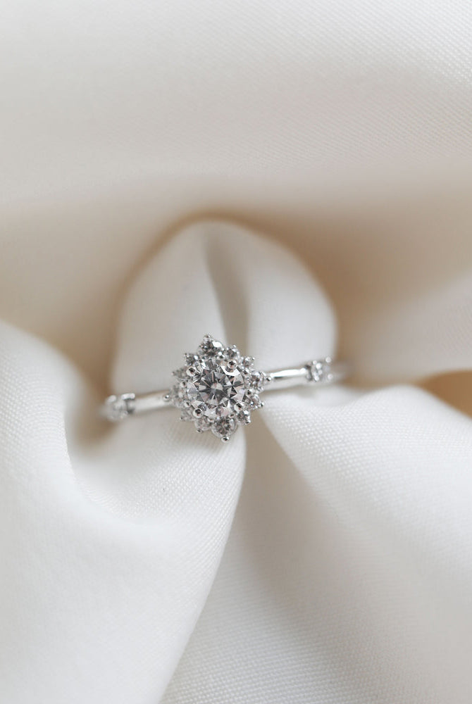 Classic Halo Ring