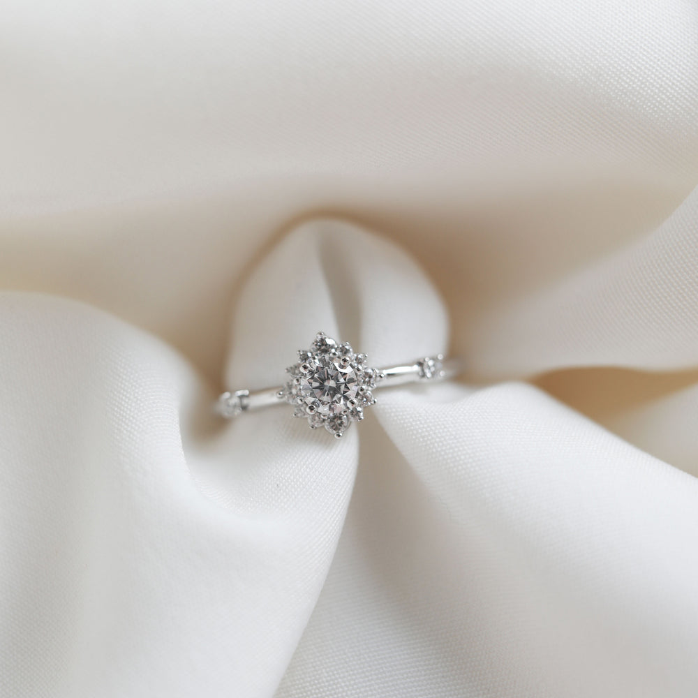 Classic Halo Ring