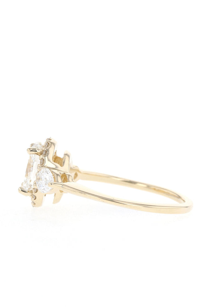 Oval Diamond Alternative Ring
