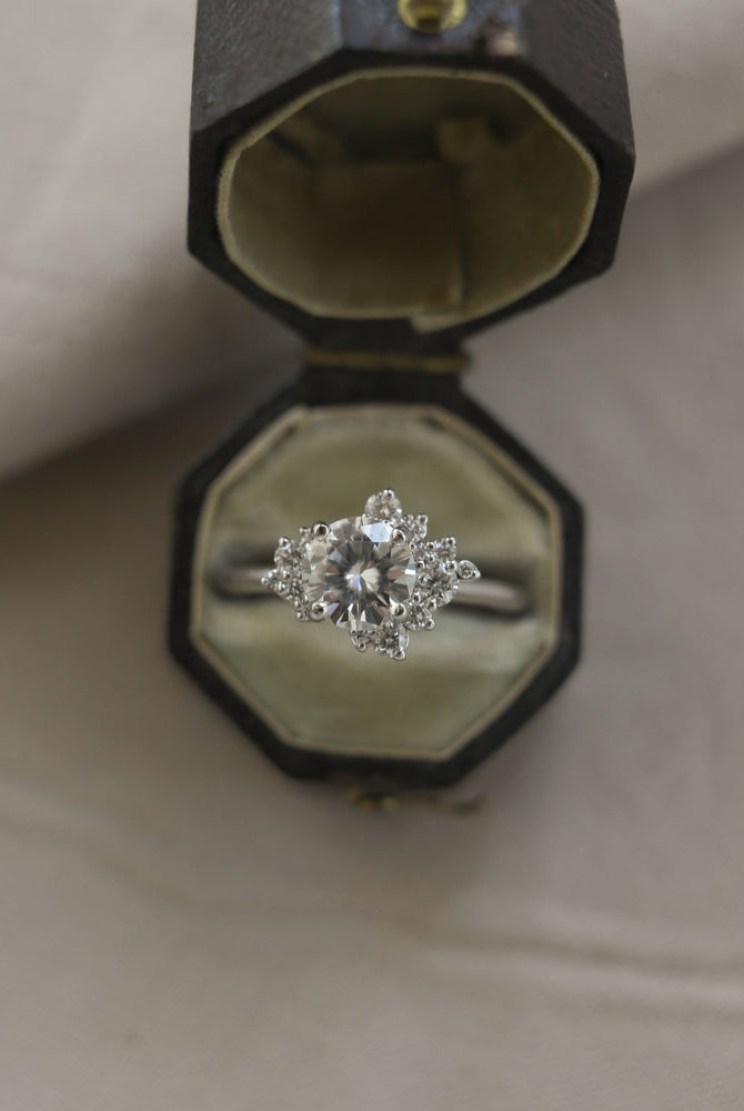 Cluster Style Ring
