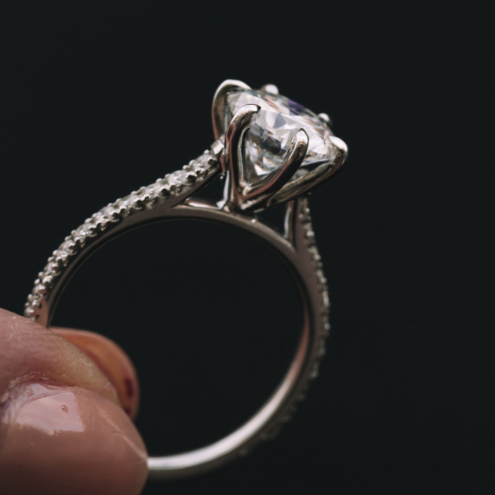 Moissanite jewelry set for Valentine's Day celebration gifts picks