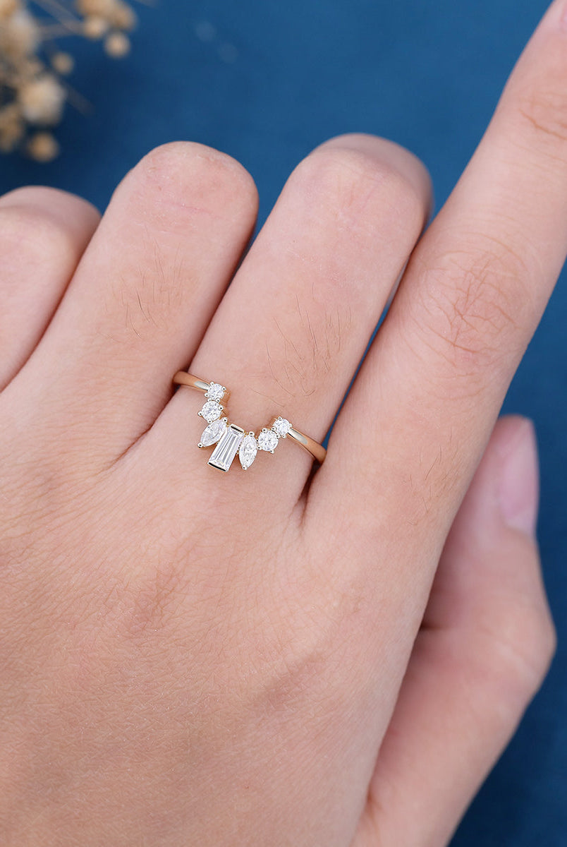 round-marquise-baguette-shaped-moissanite-curved-wedding-band