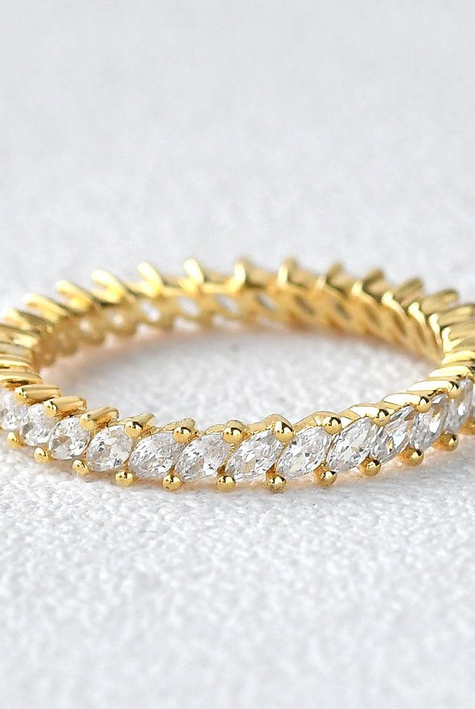 0-30-tcw-round-cut-dainty-pave-setting-moissanite-wedding-band