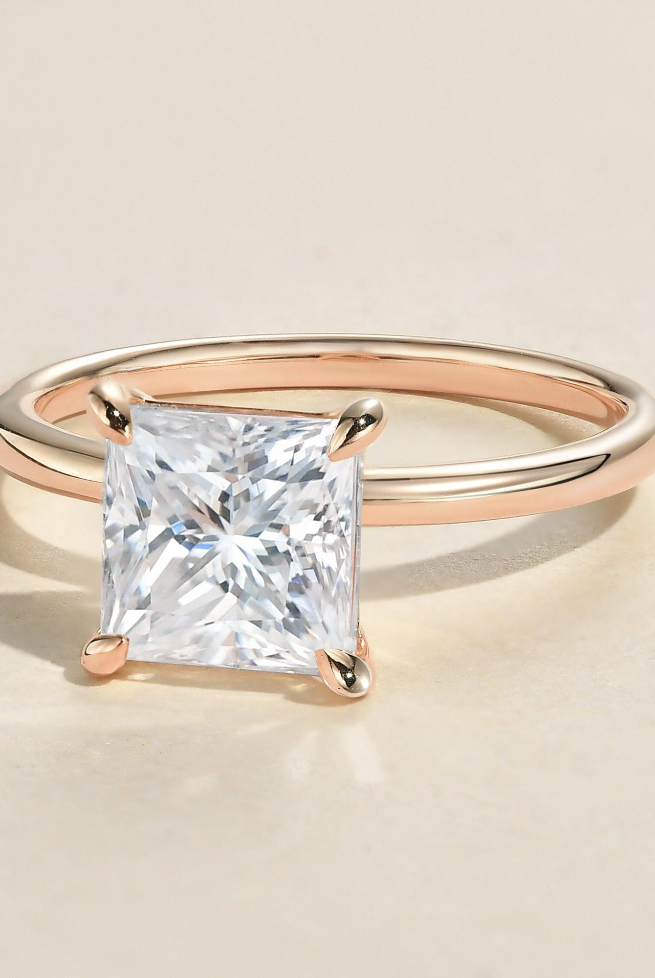 princess-cut-solitaire-moissanite-engagement-ring-2