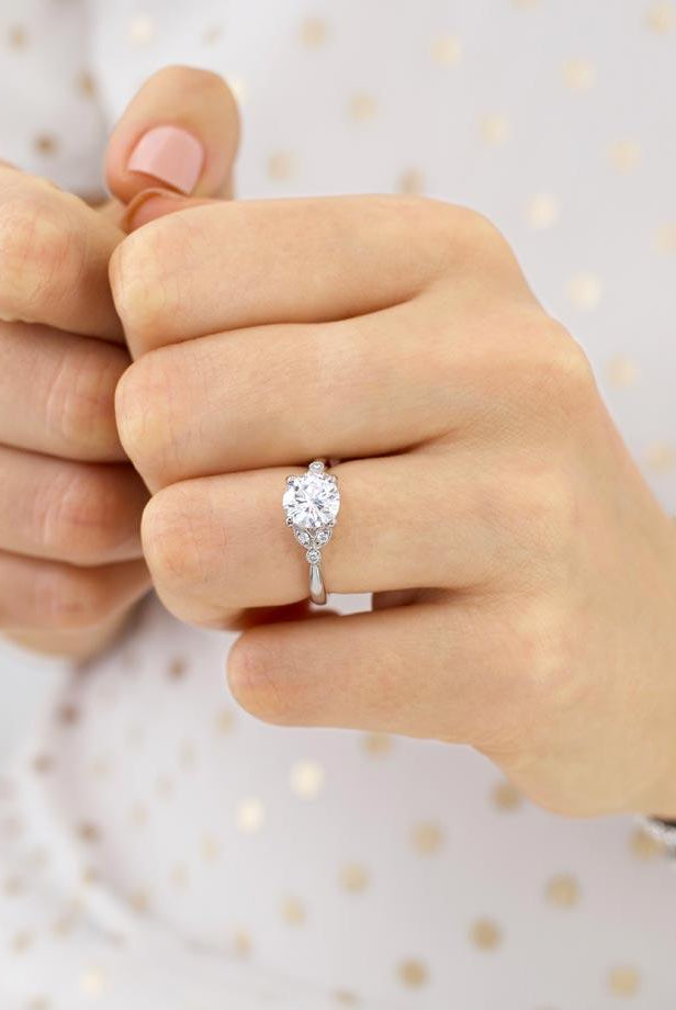 1-5-ct-round-shaped-moissanite-cluster-style-engagement-ring
