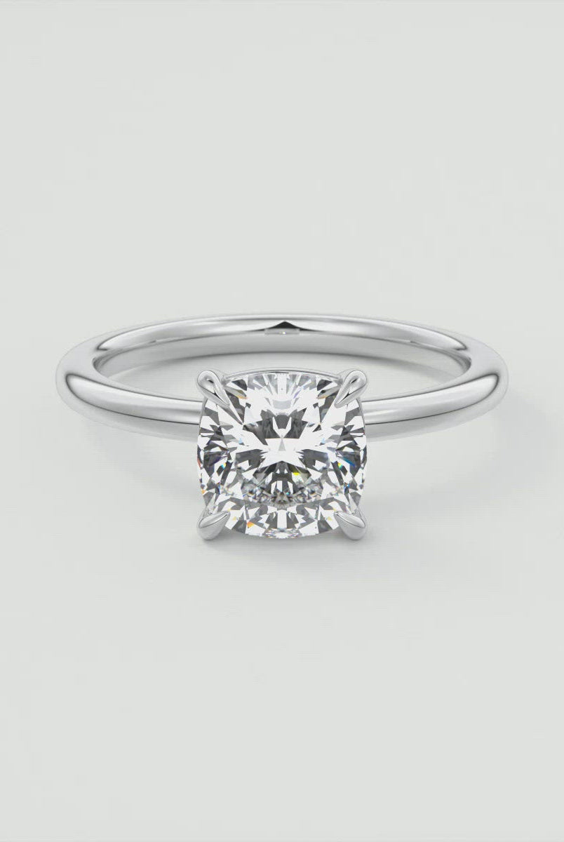 Luxury Moissanite Engagement Ring