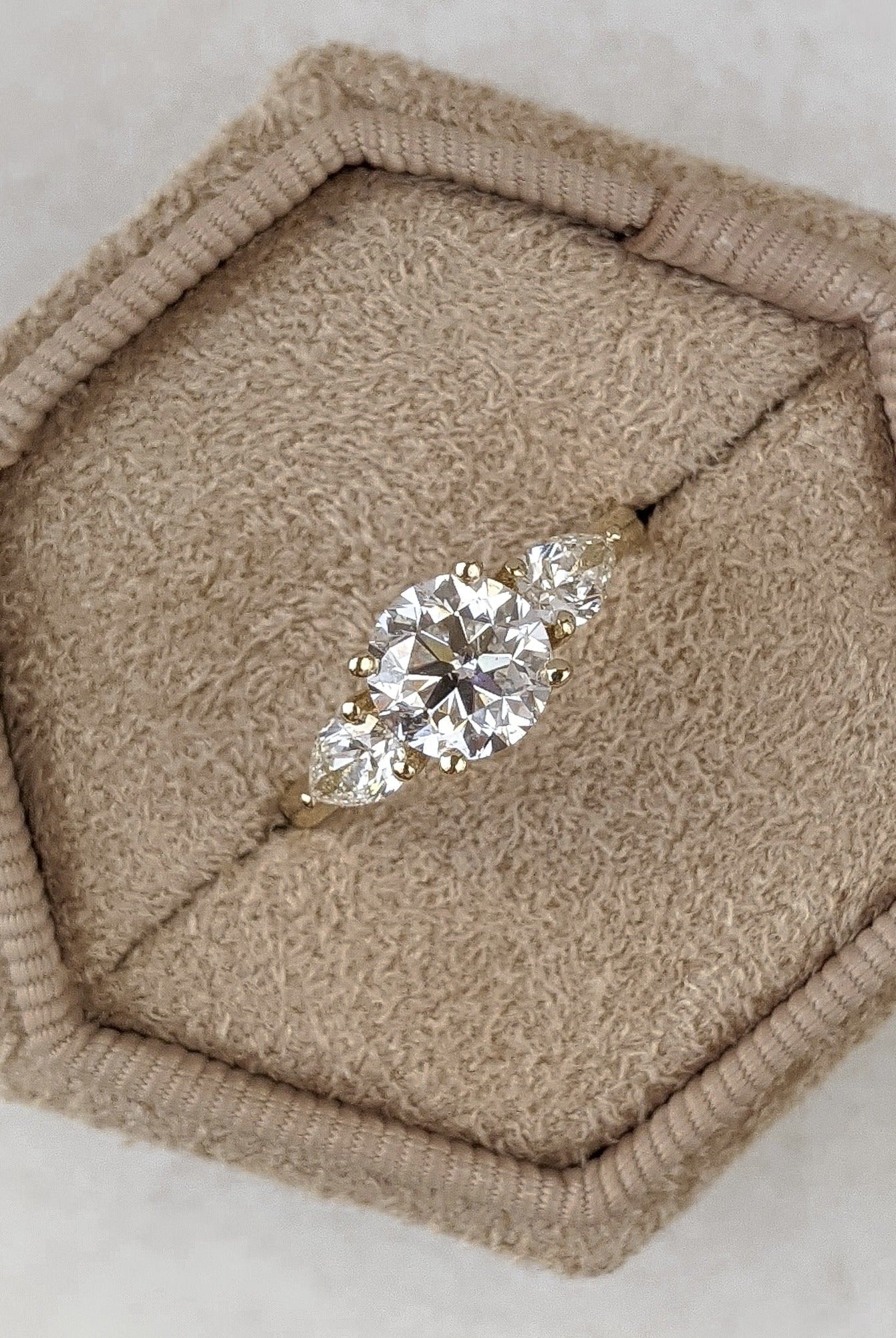 1.58CT Round Three Stone Moissanite Diamond Solitaire Engagement Ring
