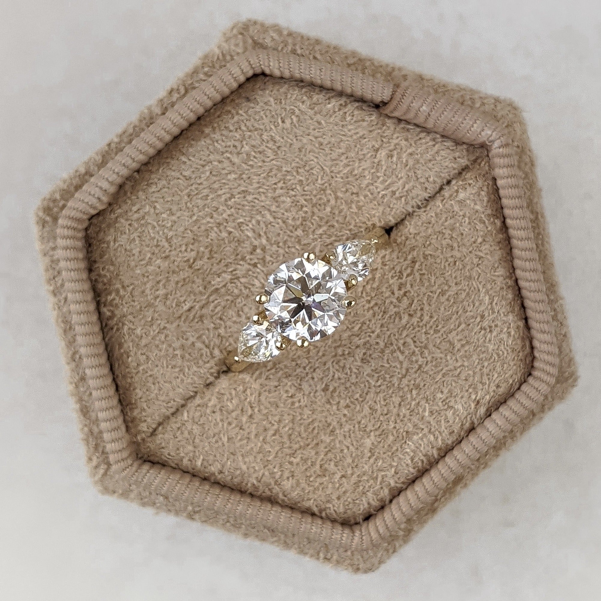 1.58CT Round Three Stone Moissanite Diamond Solitaire Engagement Ring