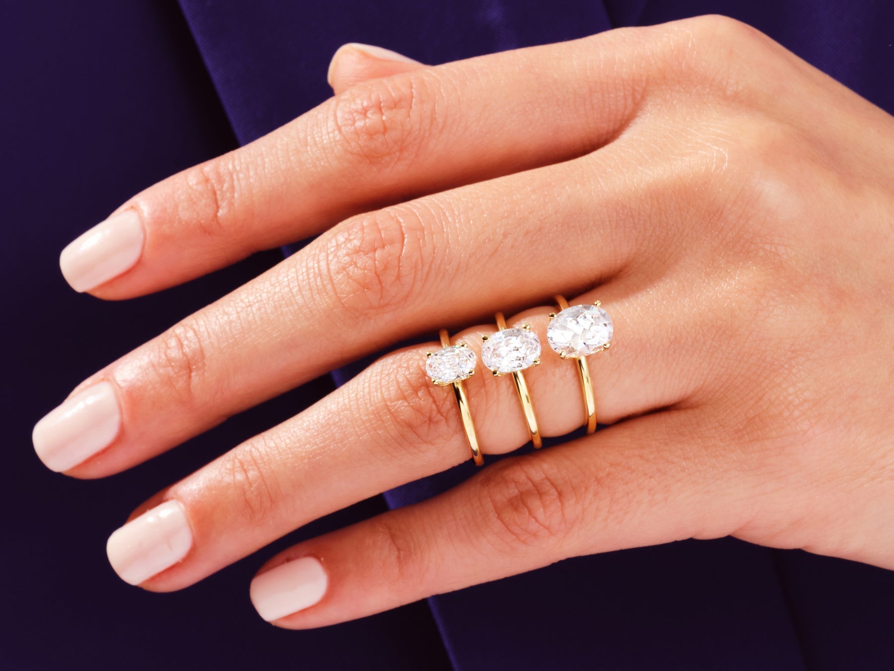 Oval Cut Moissanite Solitaire Diamond Engagement Ring For Women