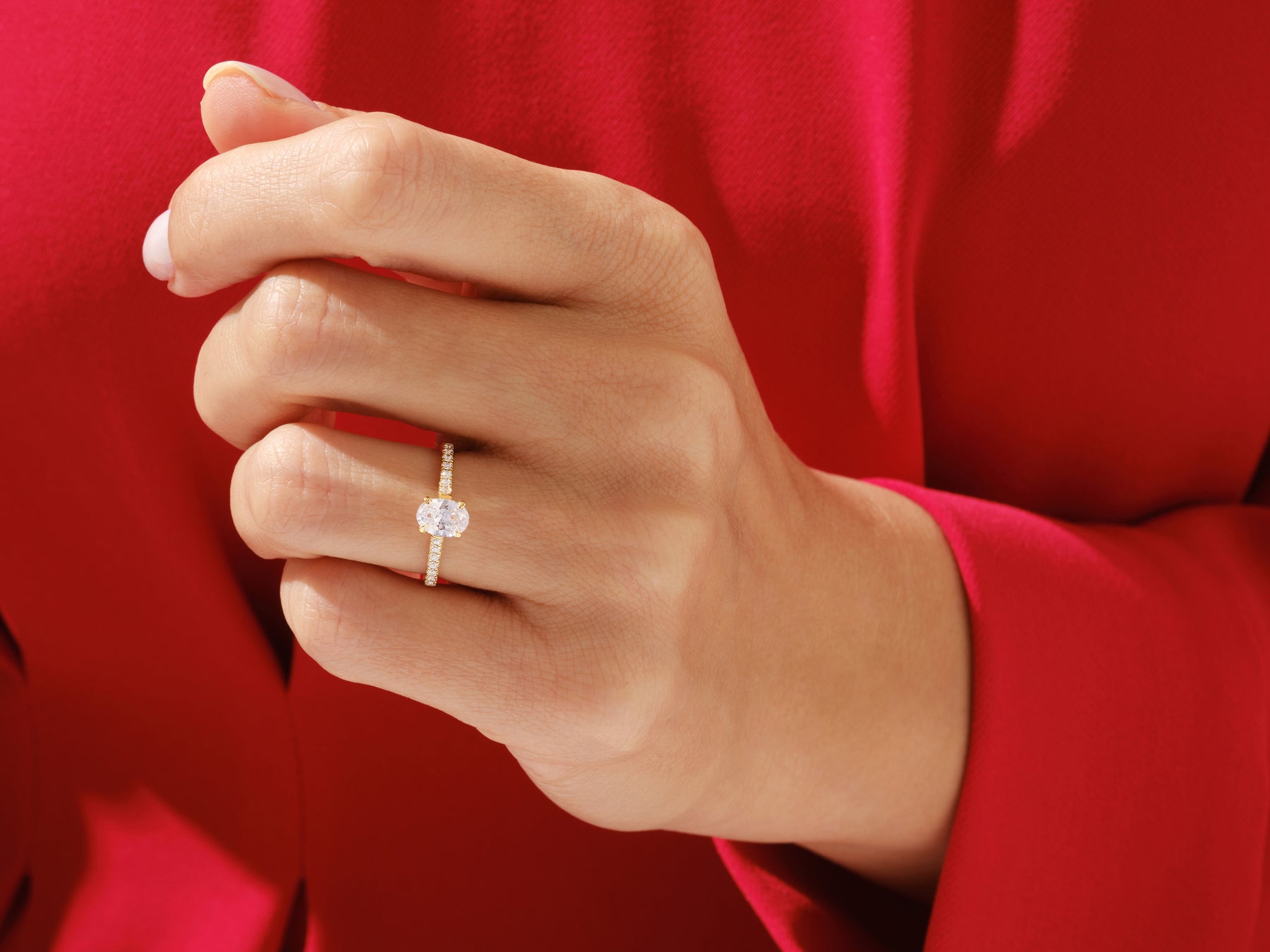 Oval Cut Diamond Moissanite Pave Engagement Ring For Women