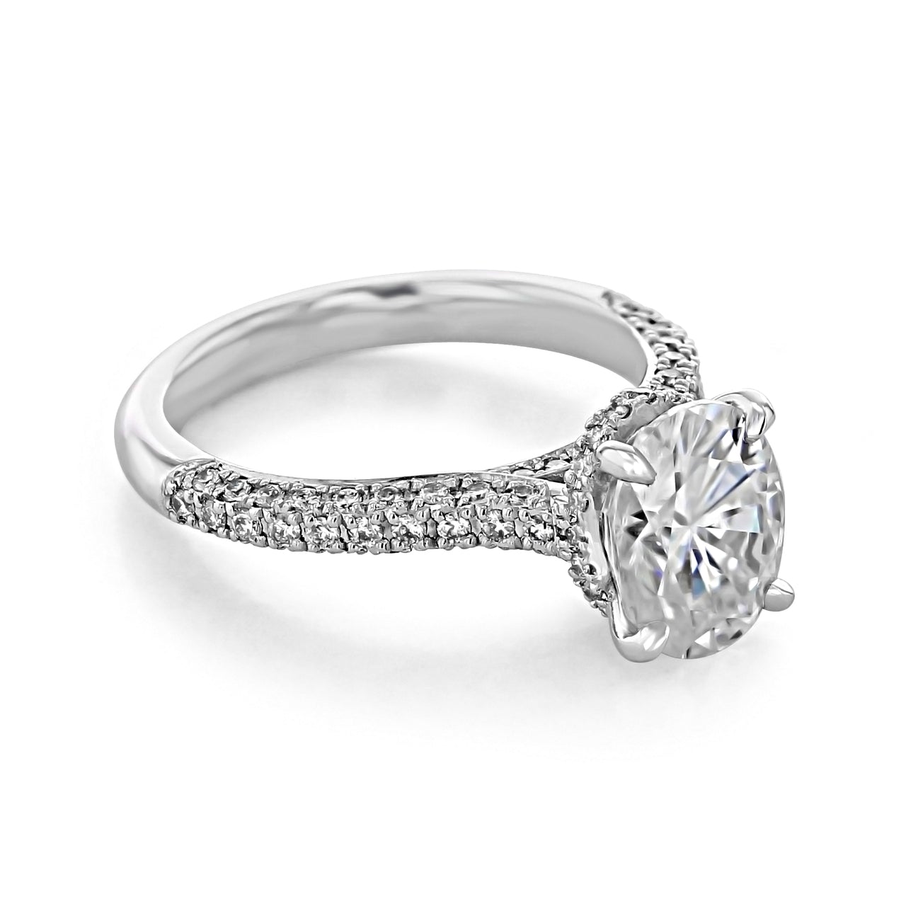 Moissanite wedding set with set promotion
