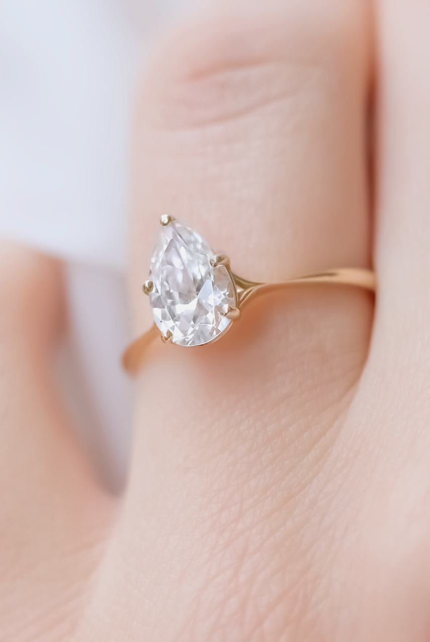 1.33CT Pear Split Shank Moissanite Diamond Solitaire Engagement Ring
