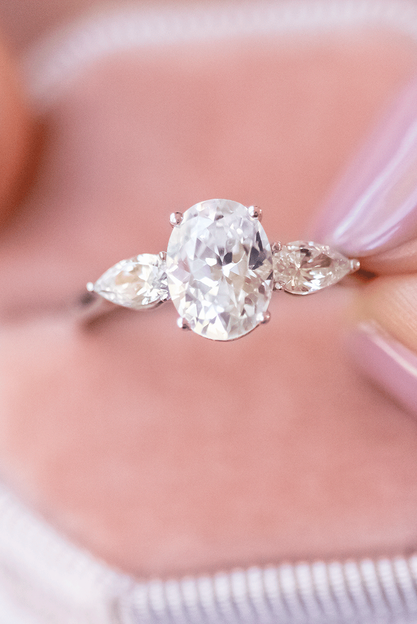 1.33CT Oval Three Stone Moissanite Diamond Solitaire Engagement Ring For Her
